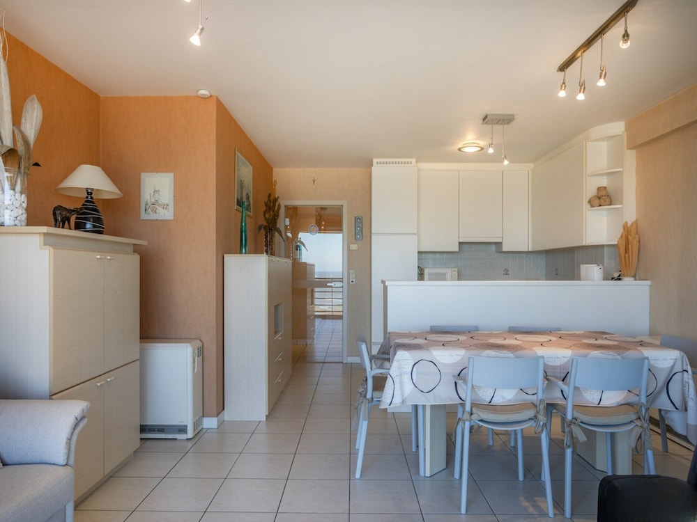 Central Seafront Apartment in Koksijde