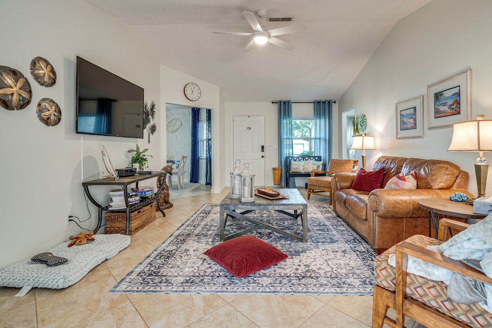 Pet-friendly Home 12 Mi to WEC & Dtwn Ocala!