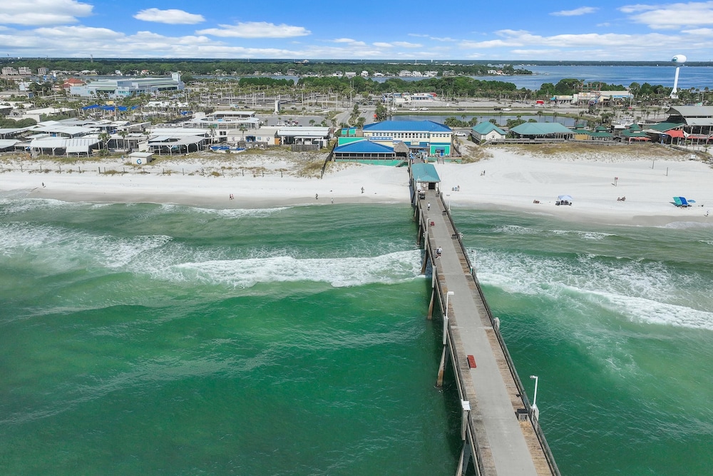 Island Sands 105