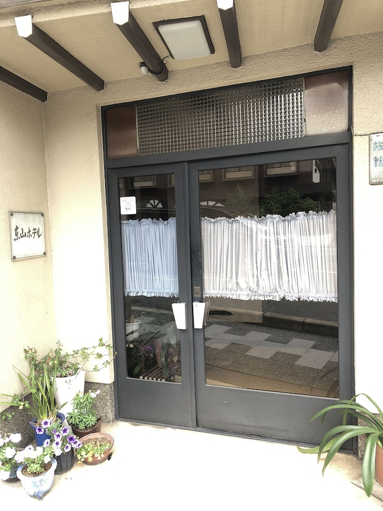 Higashiyama Hotel