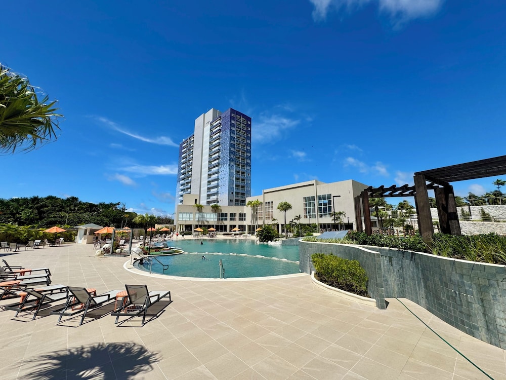 Aqualand Resort