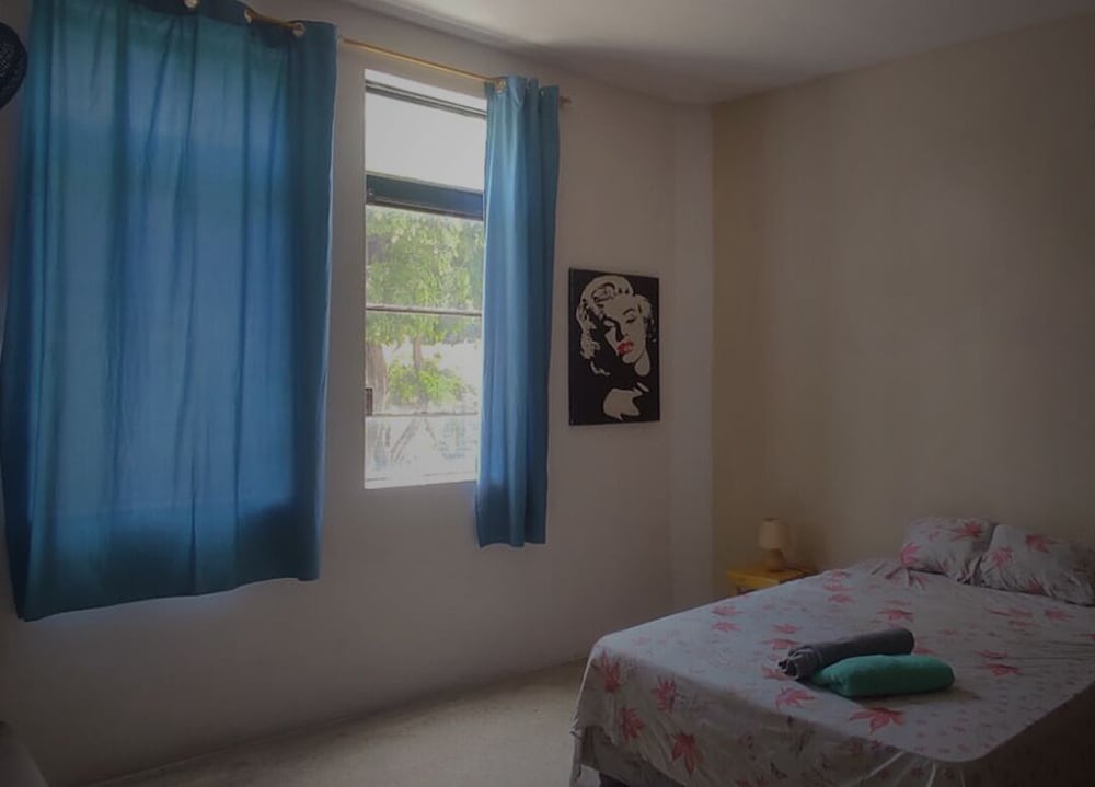 Malecon Guesthouse view 5