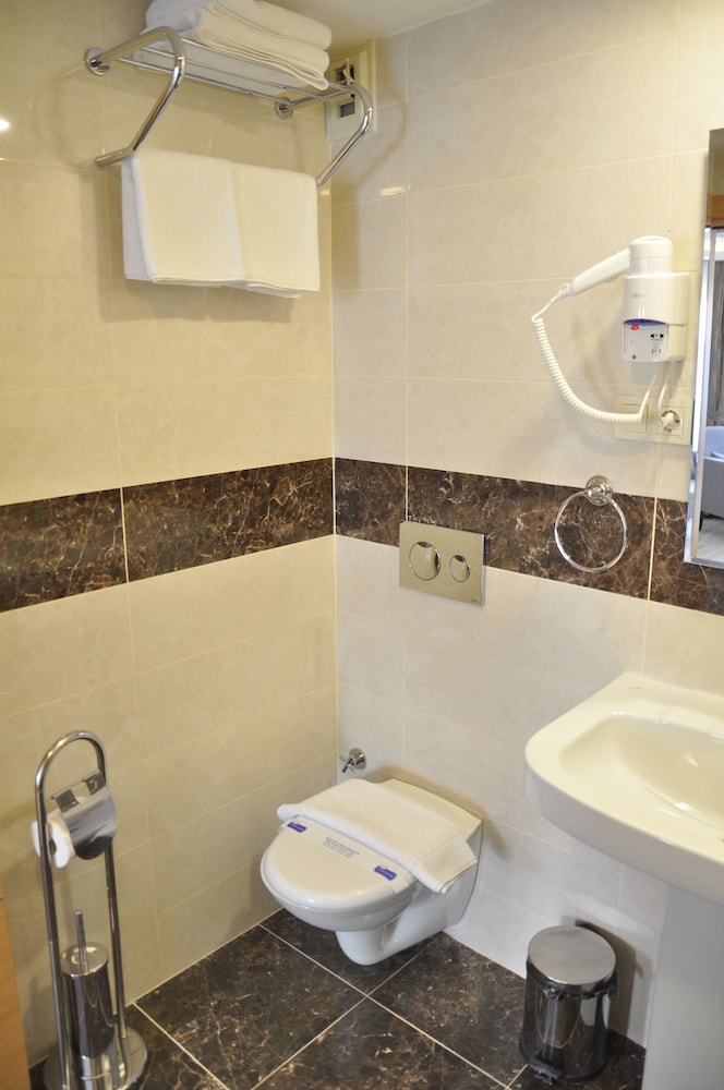 Waw Otel Galataport - Image 45