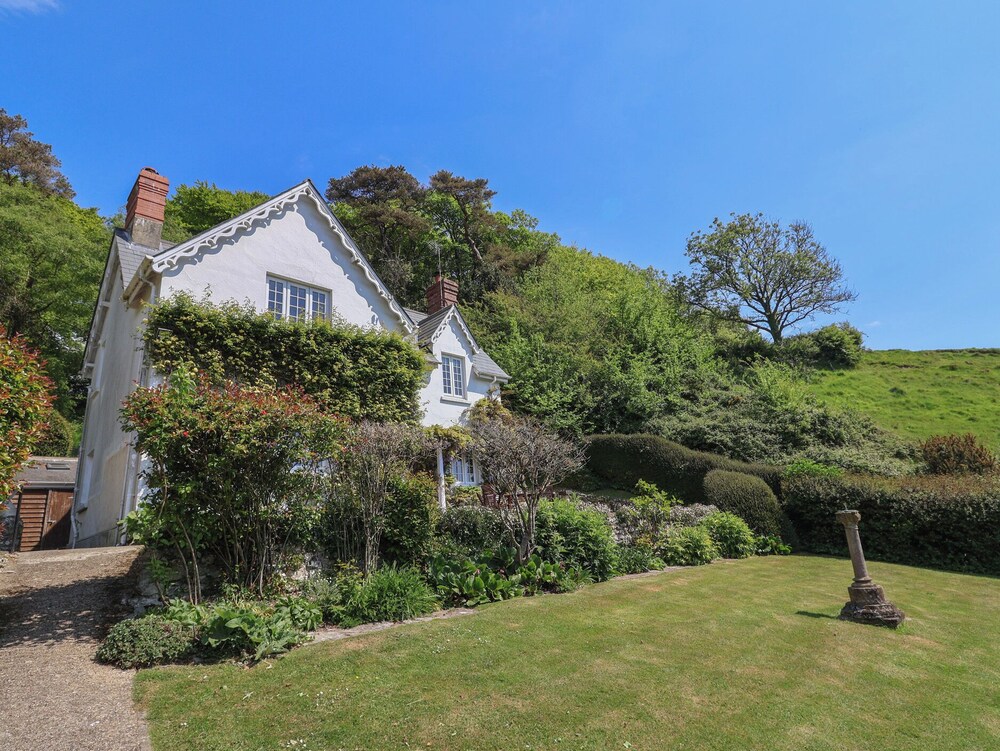 Lynch Cottage