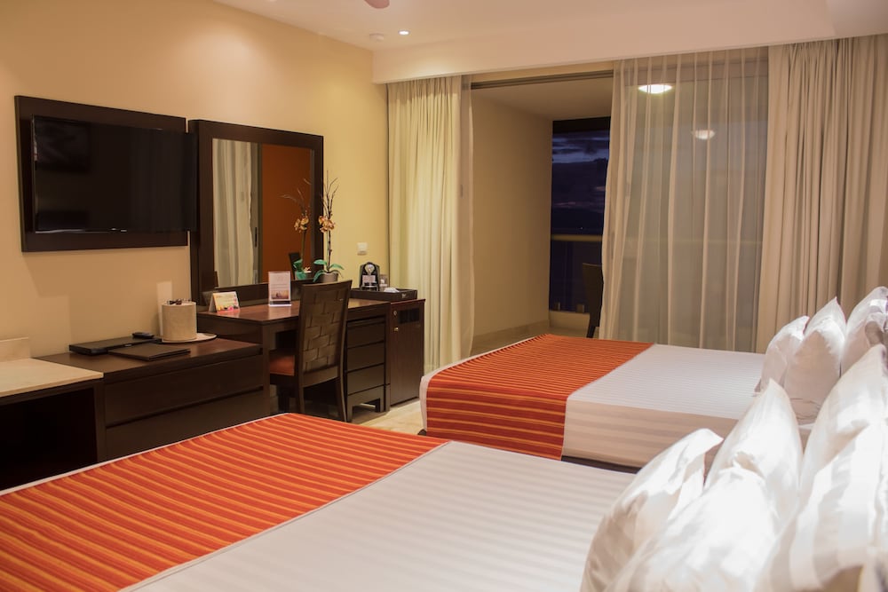 Puerto Vallarta Vacations - Sunset Plaza Beach Resort  Spa Pto Vallarta All Inclusive - Property Image 52