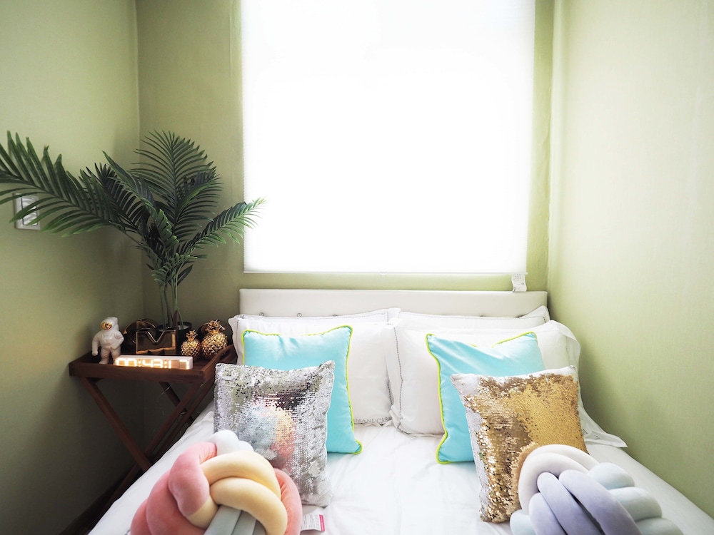 Guesthouse in Taipei near Ximen Metro Station