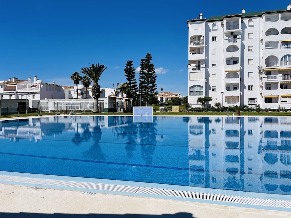 Apartamento Laguna Beach by At Home Costa del Sol