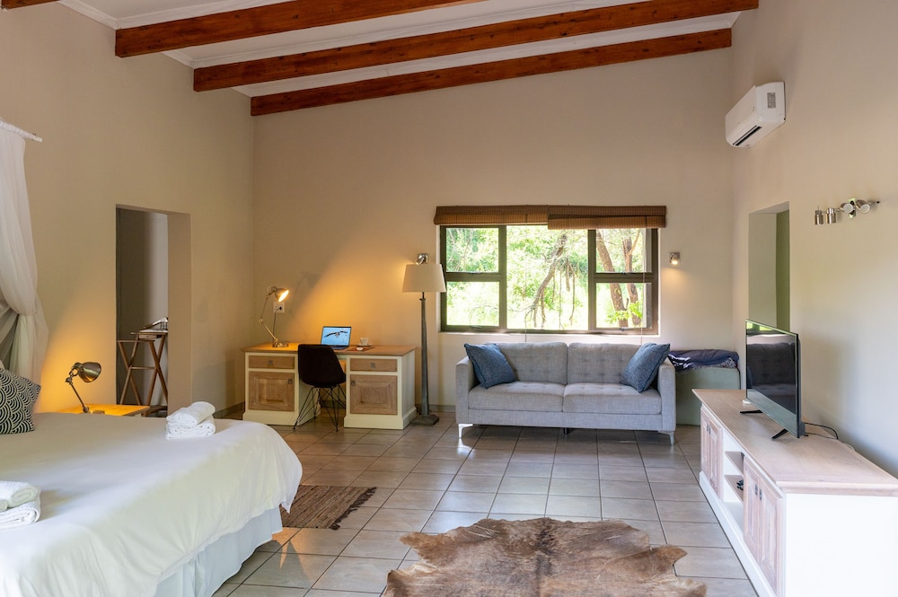 Bushriver Lodge