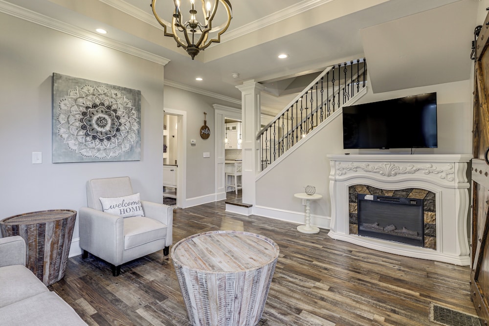 Modern Comfort Near Columbus: Home w/ Yard & Porch