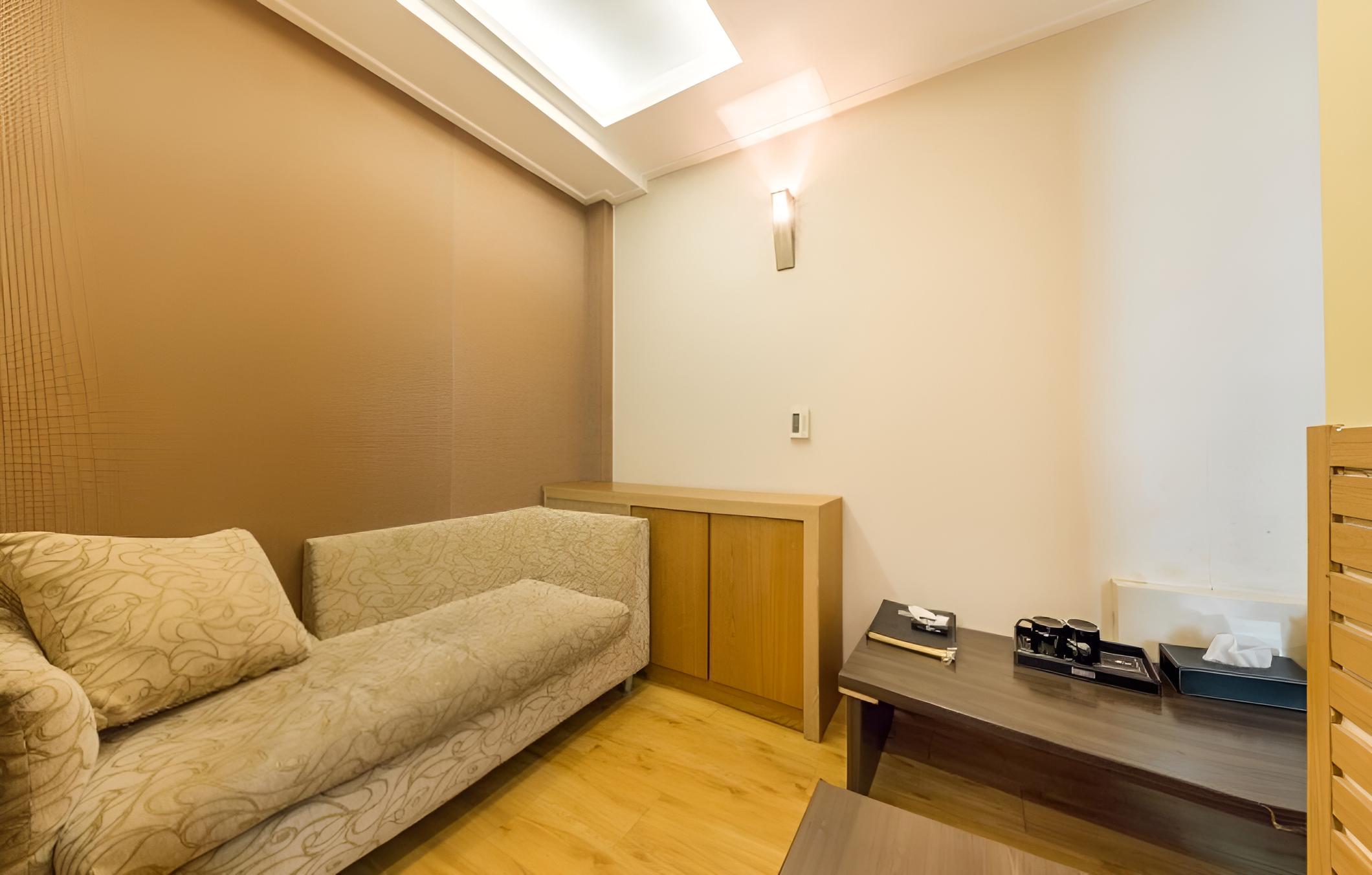 Gildong Argo Hotel