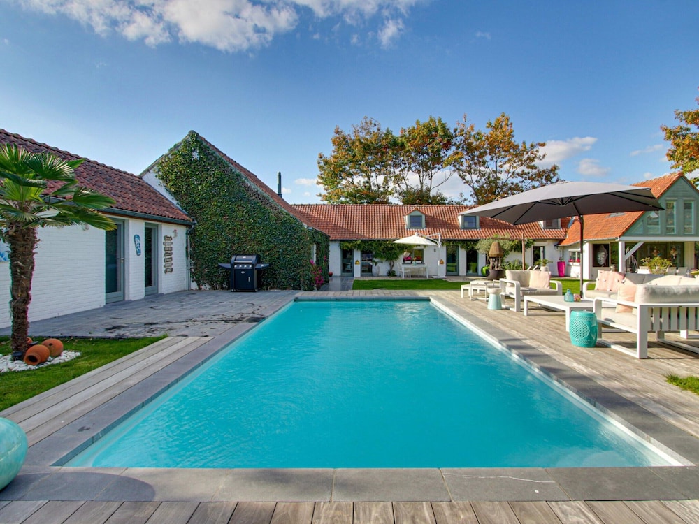 Rustic Retreat w/ Pool
