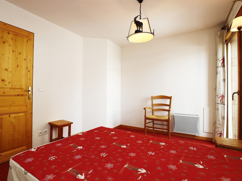 Apartment in Orcieres With Ski Slope Access