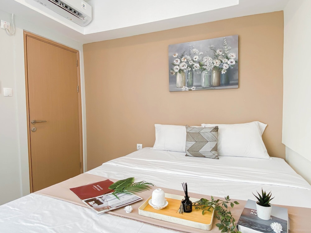 Modern 2Br At Meikarta Apartment Near Aeon Delta Mas