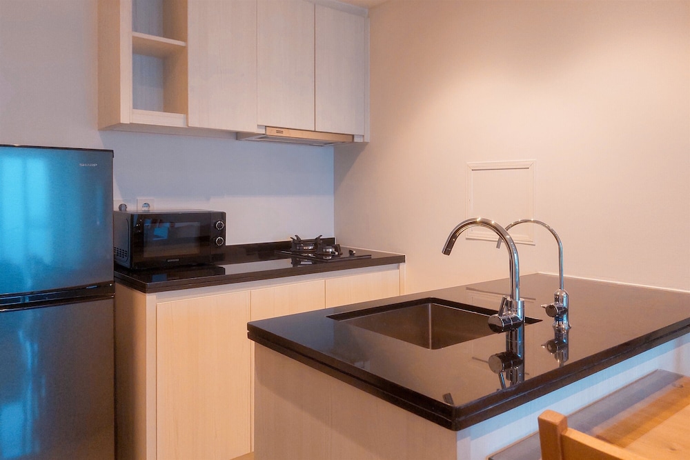 Elegant 1Br Apartment At Branz Bsd City