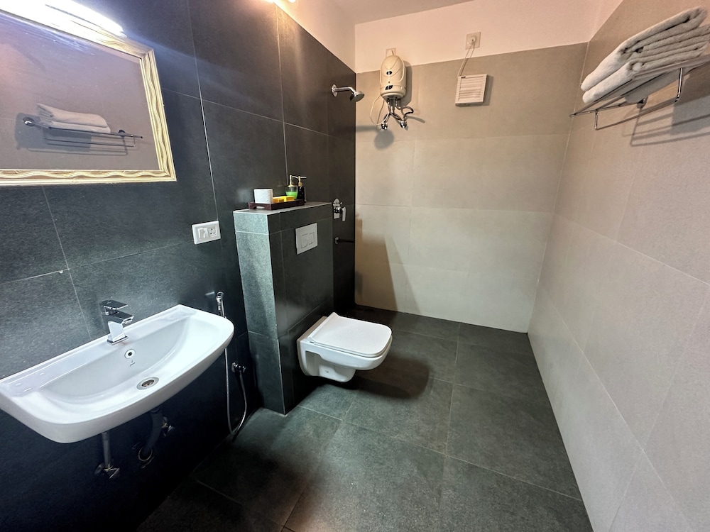 Santa Maria - A Premium Boutique Homestay by the Sea