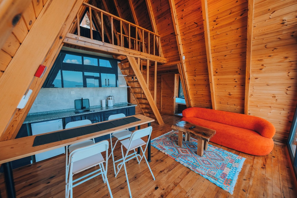Sun Valley Bungalow