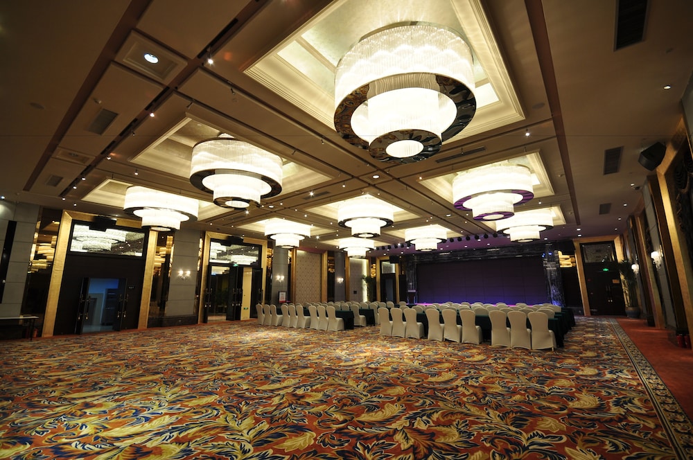 Country Garden Phoenix Hotel BeiLiu
