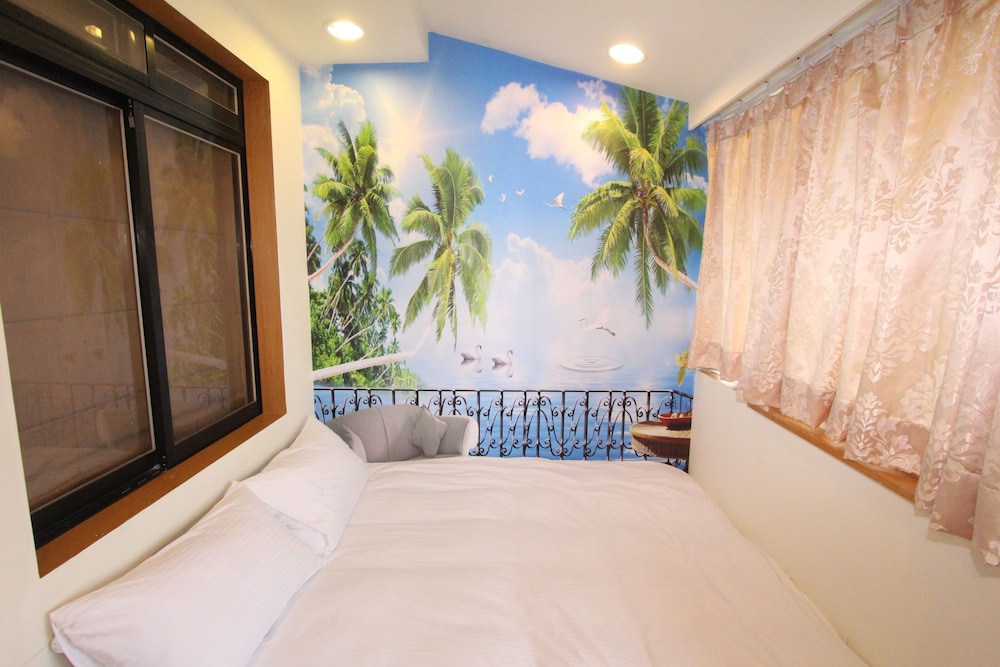 Peace Art Villa