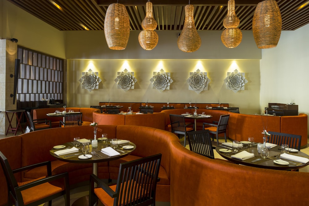 Punta Cana Vacations - Royalton Punta Cana, An Autograph Collection All-Inclusive Resort  Casino - Property Image 76