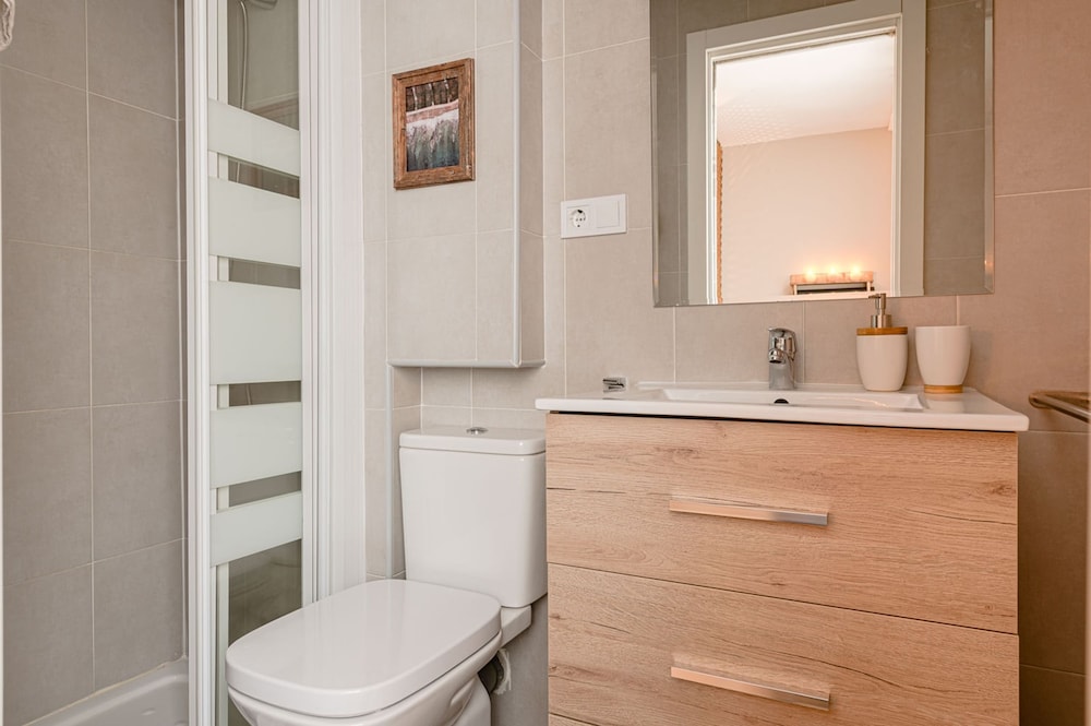 Sumatra - 3 Bedrooms and Terrace in Castellana