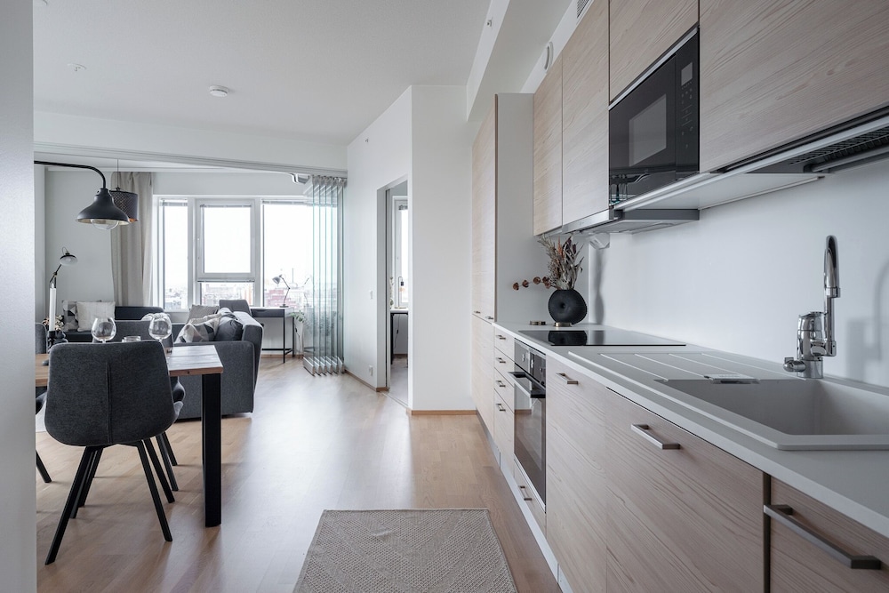 12th Floor Sauna Retreat with Views