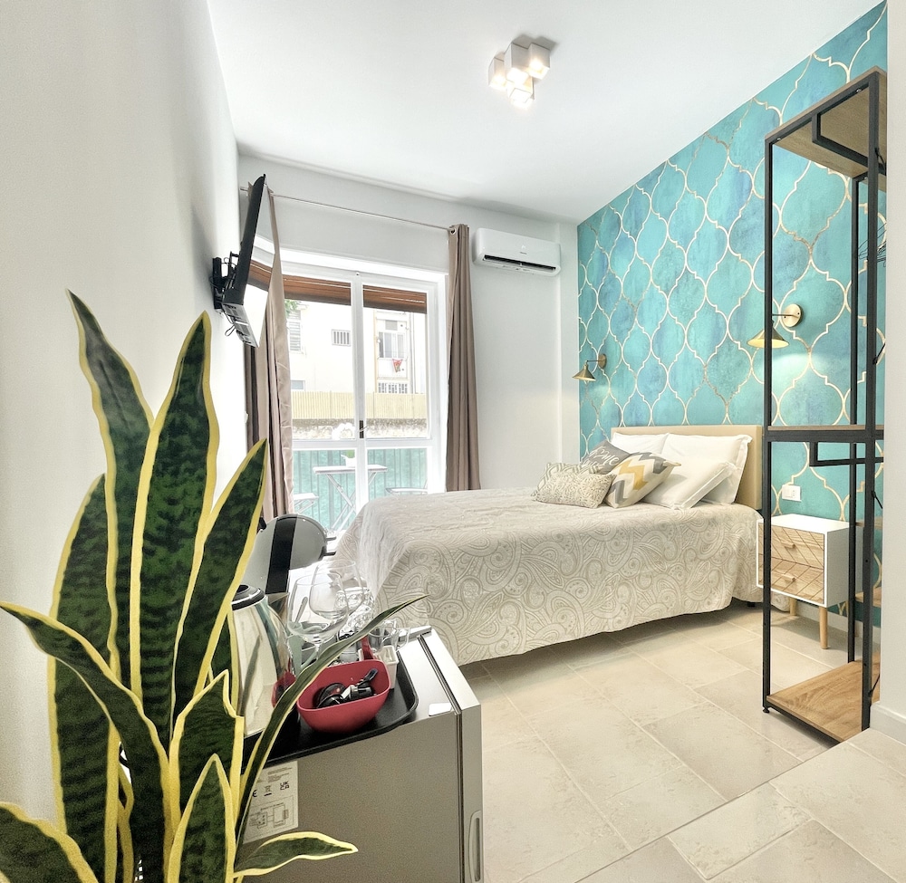 Suites 167