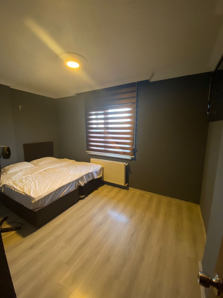 Italian Suite view 4