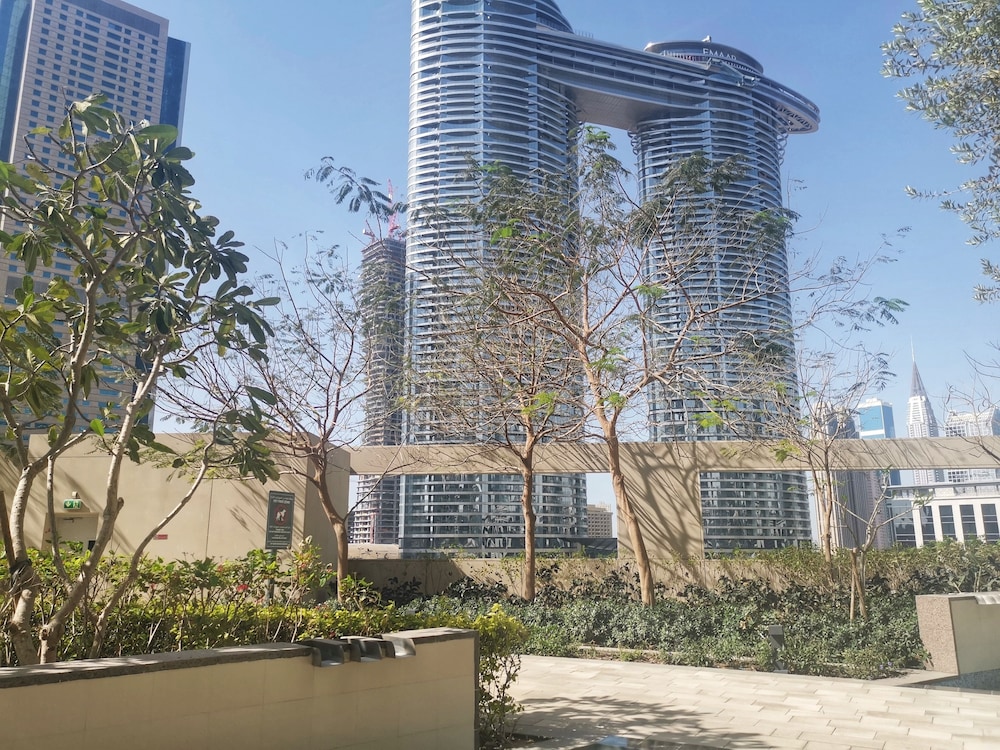 Vacay Lettings - Burj Vista Tower 1