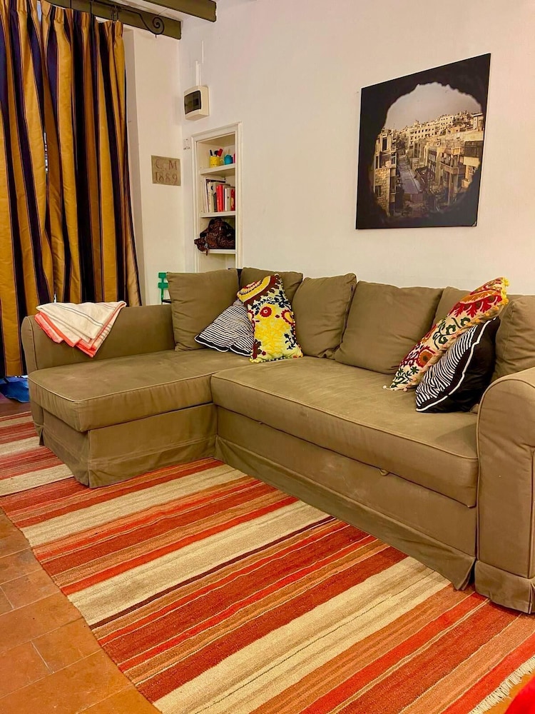 Palazzo Massimo Enchanting Apartment