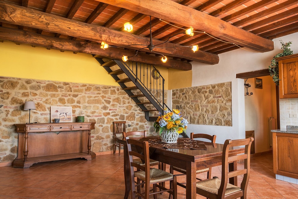 Agriturismo Podere Diacceroni