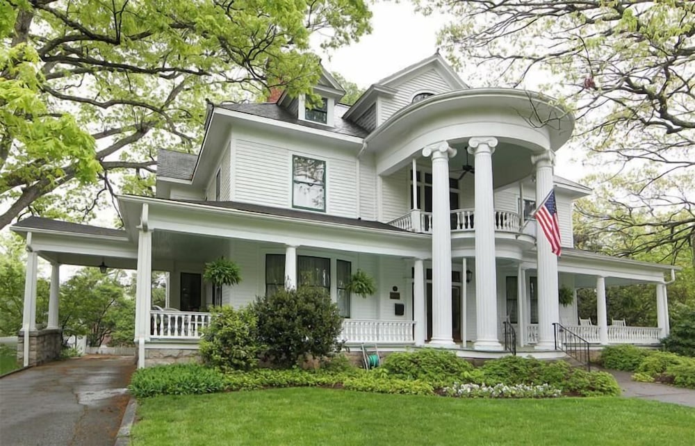 Double Oaks Bed and Breakfast, photo 11