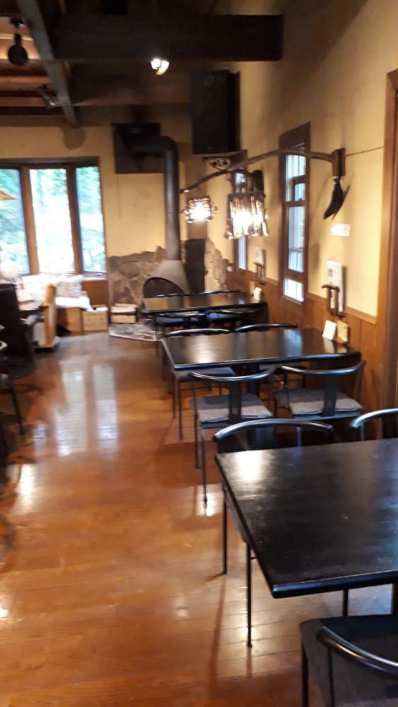Pension & Restaurant Bistare Kana