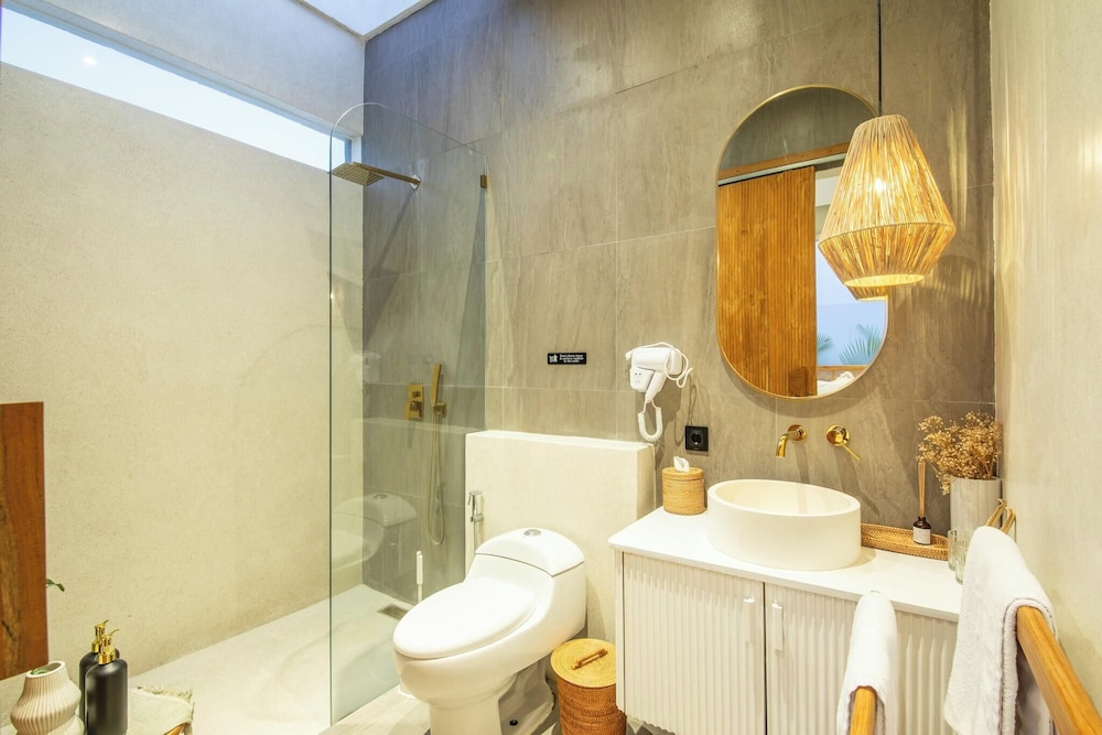 Modern 2BR Villas 5-min Walk to Canggu Beach