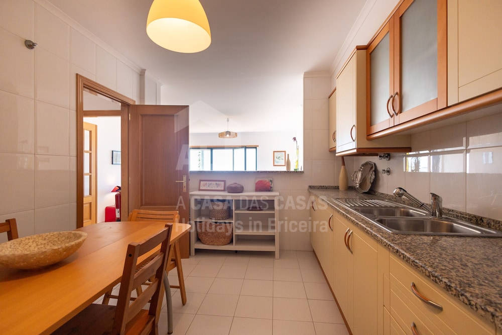 Sonho Azul Apartment by Acasadascasas