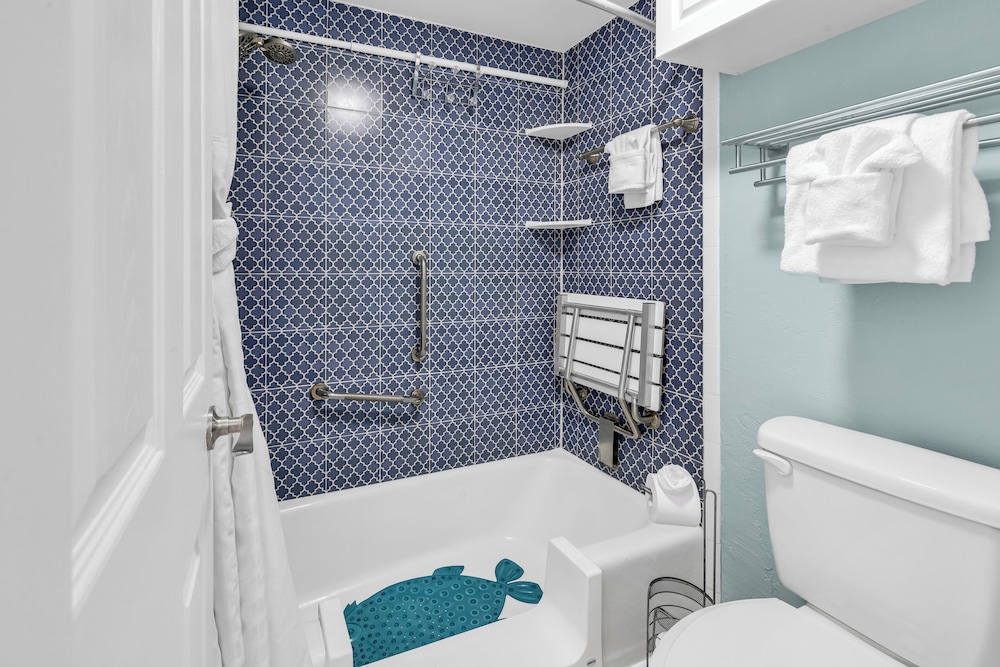 Bluewater Resort 1205