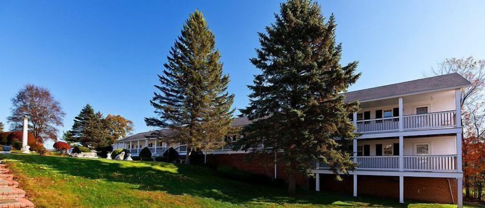 Eastover Estate & Eco-Village