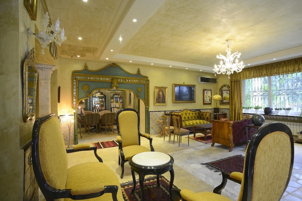lounge