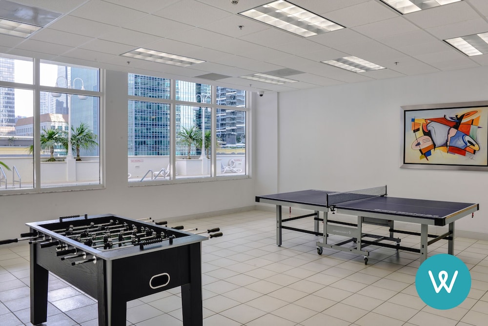 Chic Condo in Brickell Pool & Gym