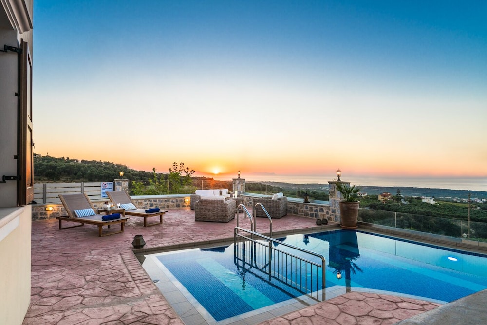 Family Kantifes Villa w Private Pool sea View view 4