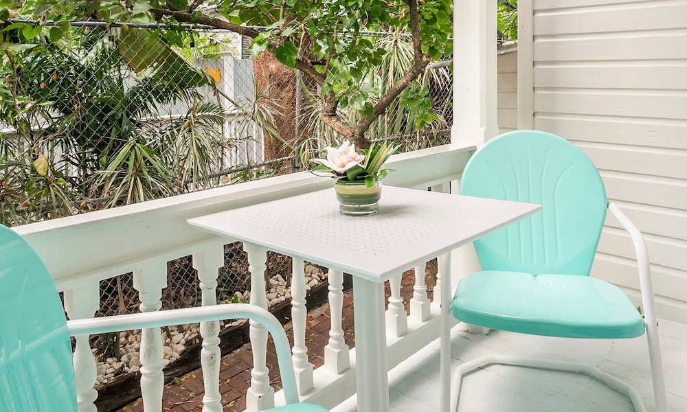 Hotel Marrero's Guest Mansion - Image 1