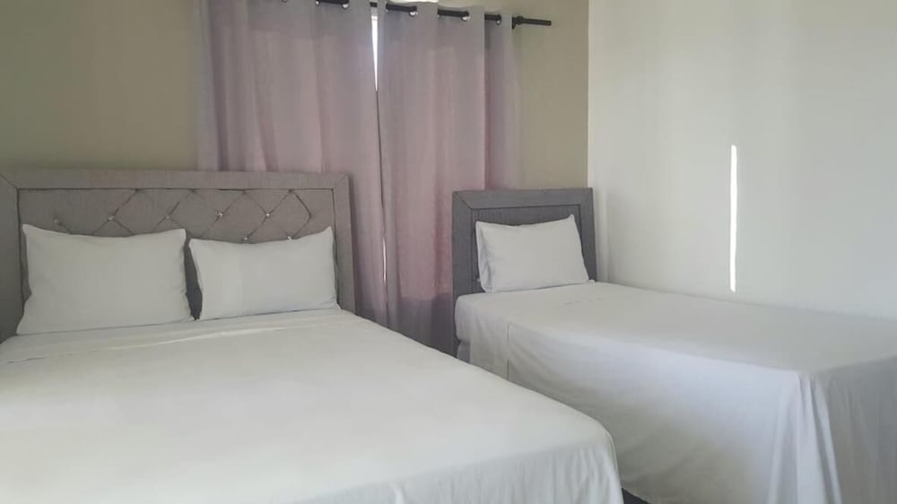 Hotel Casa Docia - Double Room With Balcony 2 Adults 1 Child - 3 view 3