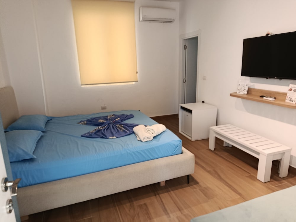 Nolo Rooms and Suites