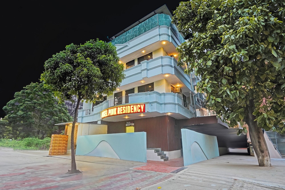 Fabhotel Angel Pink Residency