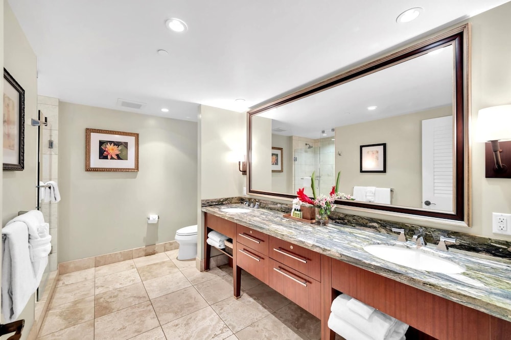 Honua Kai Konea 2 Free Rental Cars KBM Resorts Extra Large Corner Suite! 2 Units, 5 Bedrooms Ml-1403