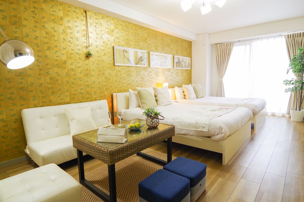 Nipponbashi Art Hotel