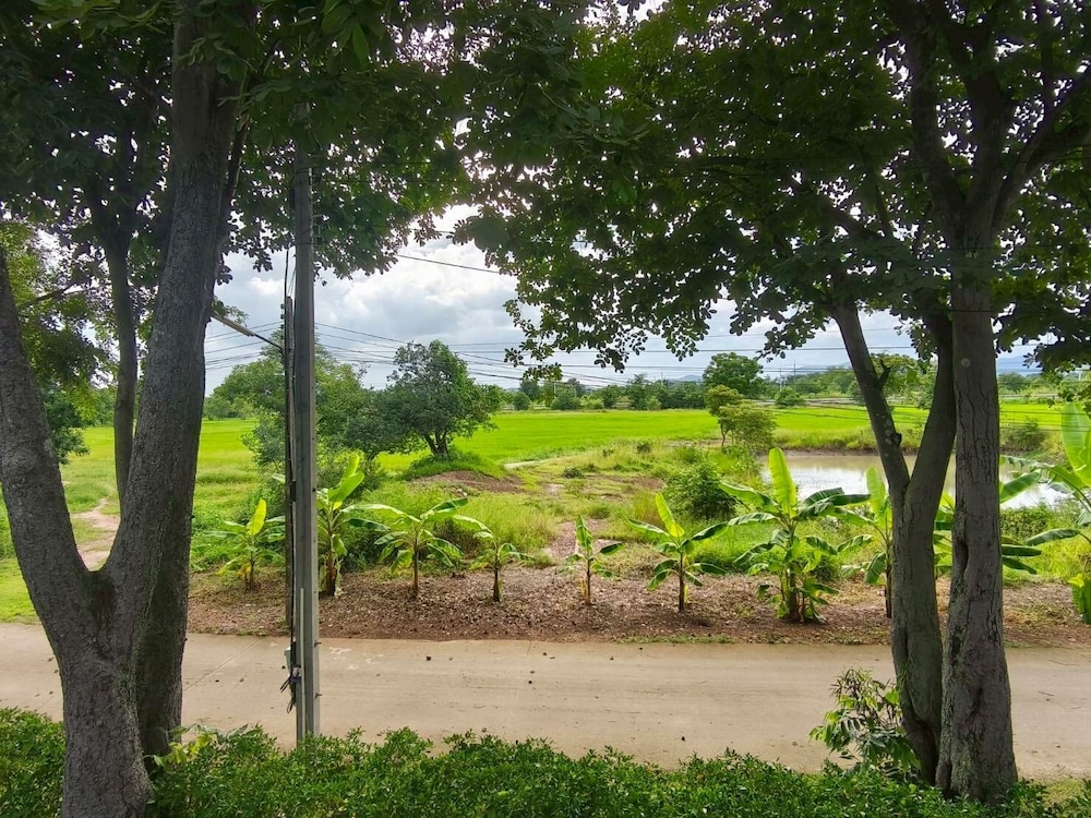 Phawaeng Resort