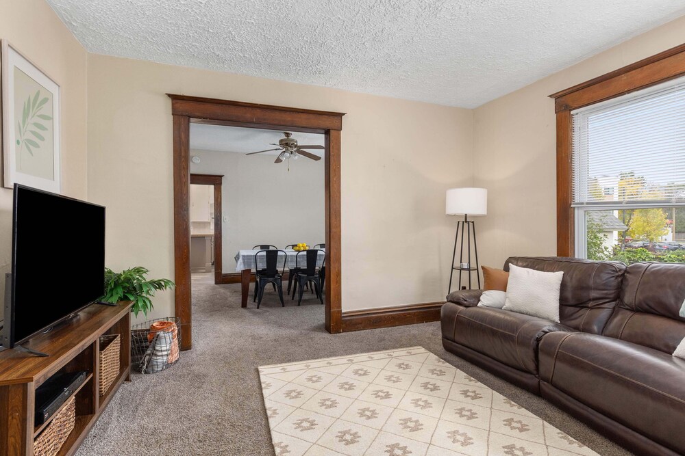 HIstoric 4 BR Near Fulton St