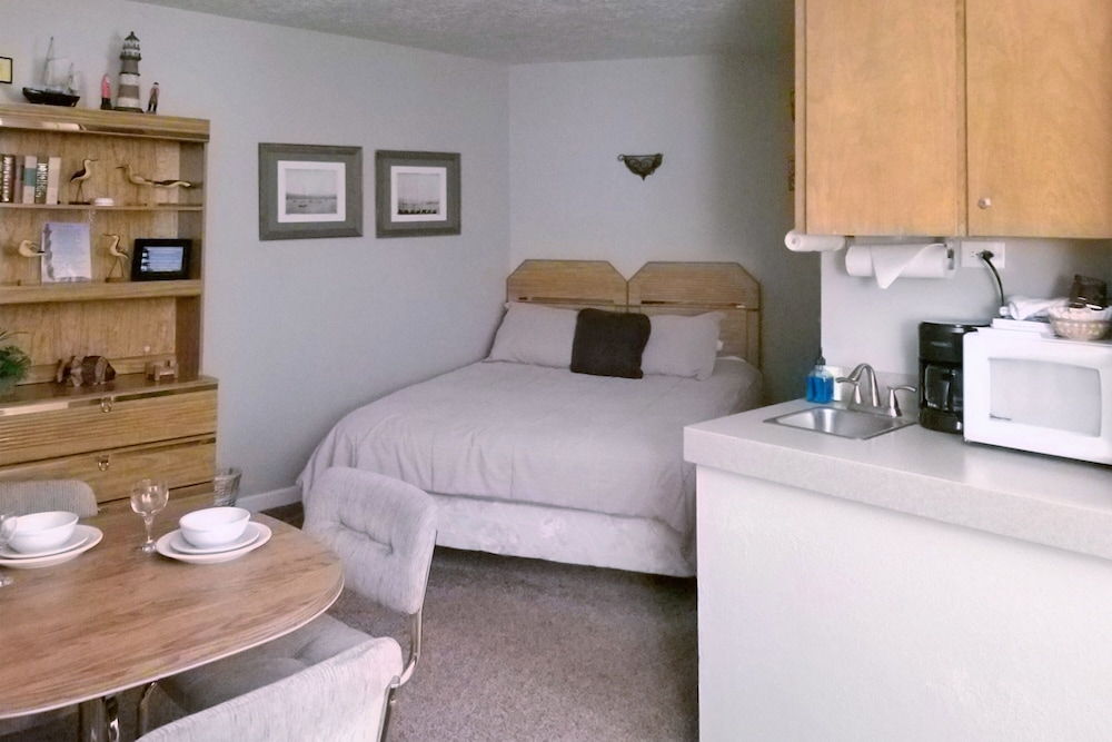 Ocean Terrace Condominiums