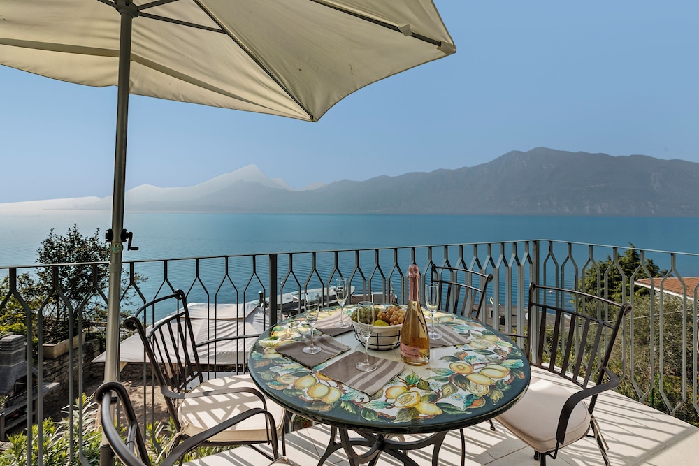 Villa Mercurio Apartments