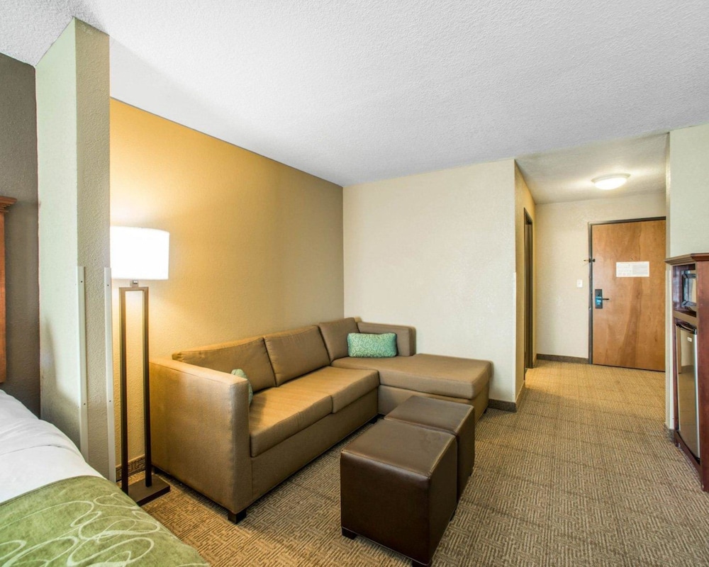 Columbia Vacations - Comfort Suites Columbia - University Area - Property Image 29
